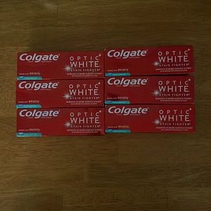 6 Tubes of Colgate Toothpaste